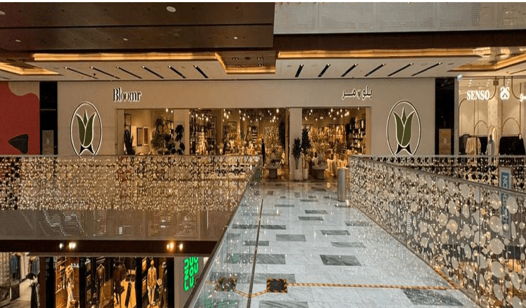 Internal modifications of units 12360,12365,12370 @ Level 02, Galleria Mall